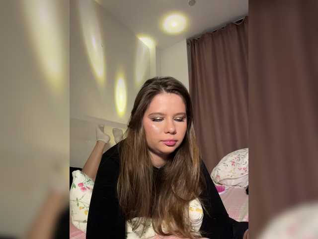 Chiculya's BongaCams show and profile