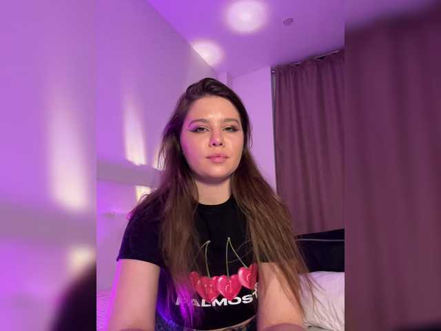 Chiculya's BongaCams show and profile