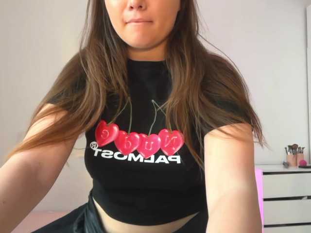 Chiculya's BongaCams show and profile