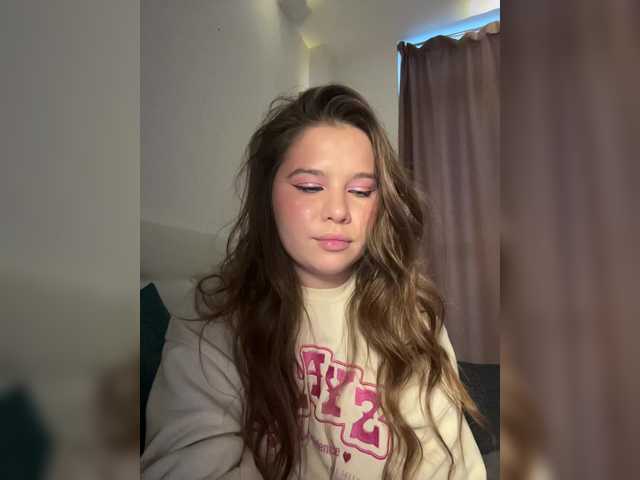 Chiculya's BongaCams show and profile