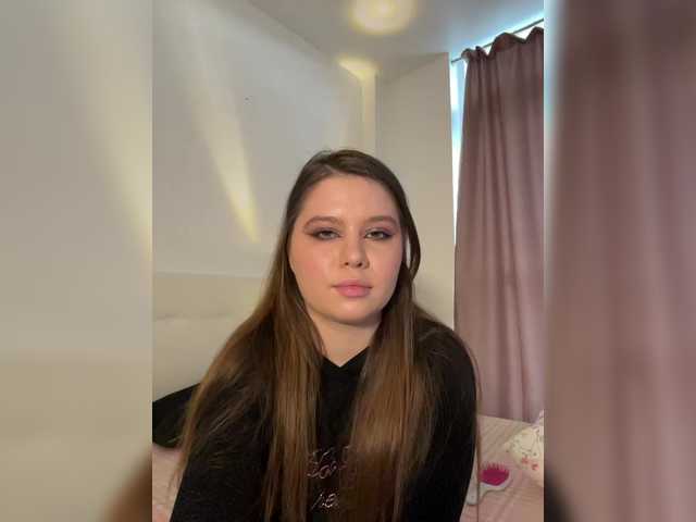 Chiculya's BongaCams show and profile