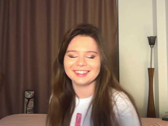 Chiculya's BongaCams show and profile