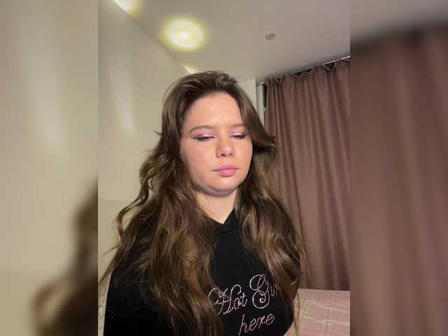 Chiculya's BongaCams show and profile