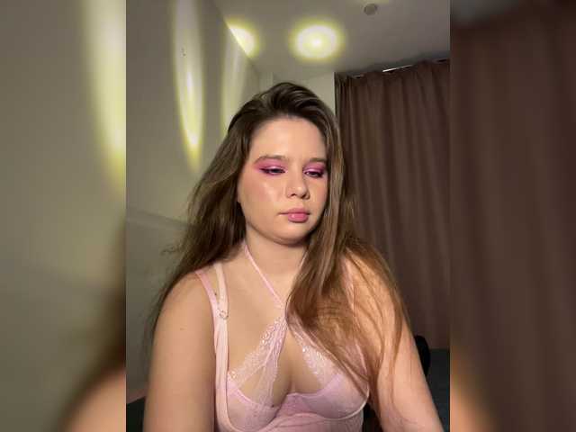 Chiculya's BongaCams show and profile