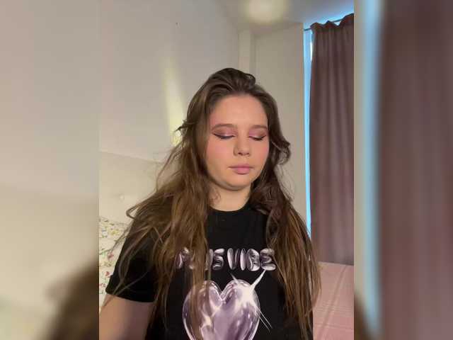 Chiculya's BongaCams show and profile