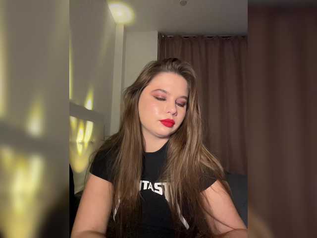 Chiculya's BongaCams show and profile