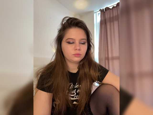 Chiculya's BongaCams show and profile