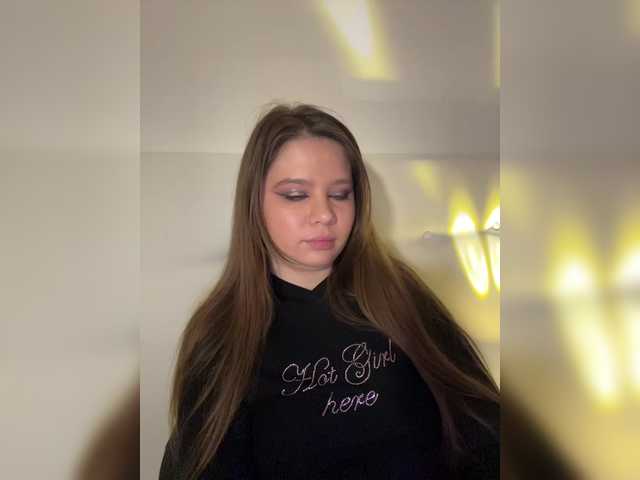 Chiculya's BongaCams show and profile