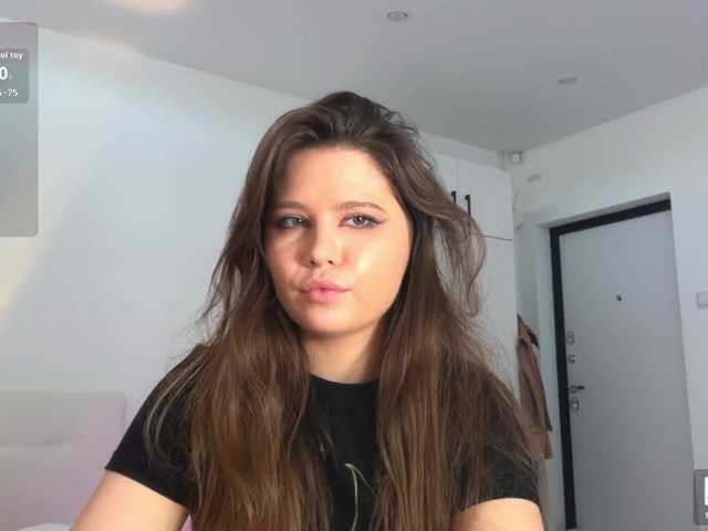 Chiculya's BongaCams show and profile