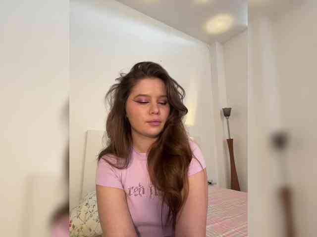 Chiculya Live Webcam on BongaCams