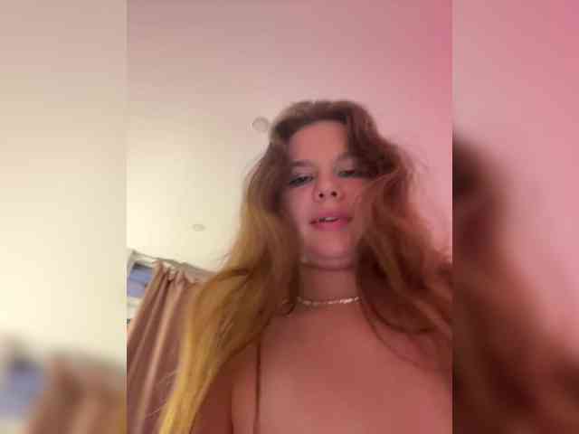 Chiculya Live Webcam on BongaCams