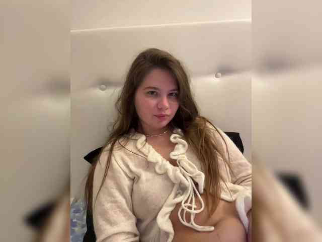 Chiculya Live Webcam on BongaCams