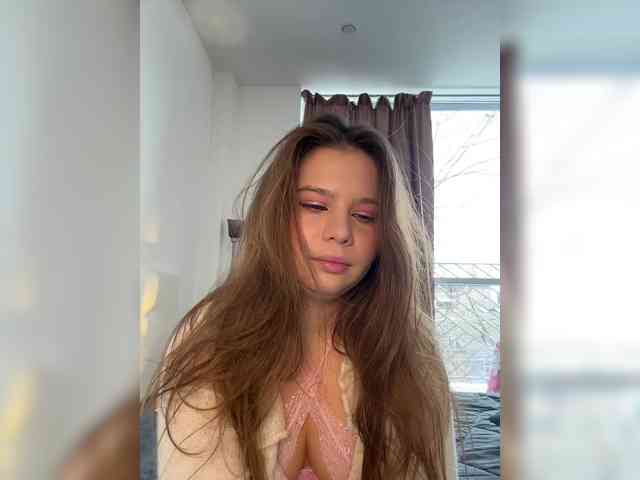 Chiculya Live Webcam on BongaCams