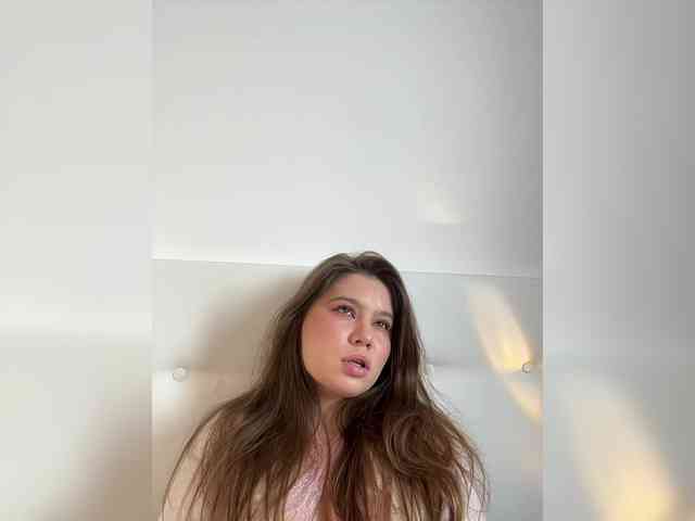 Chiculya Live Webcam on BongaCams