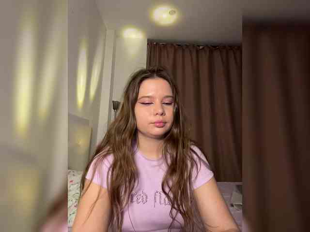 Chiculya Live Webcam on BongaCams