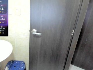 Yuki-371 Porn Show
