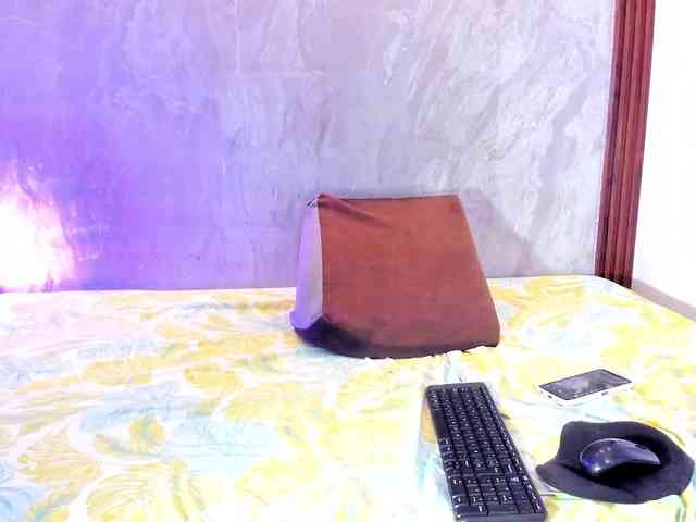 KarlaPhillis webcam