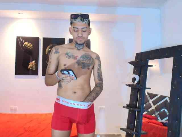 mafiahotsex Live Webcam on BongaCams