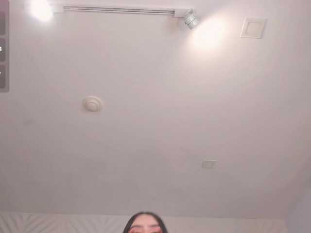 LeahLombardi's BongaCams show and profile