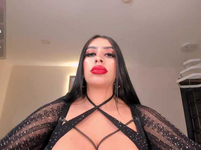 LeahLombardi's BongaCams show and profile