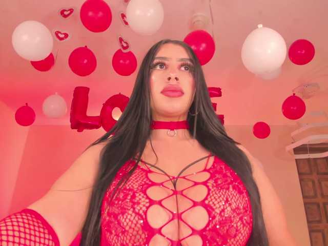 LeahLombardi's BongaCams show and profile