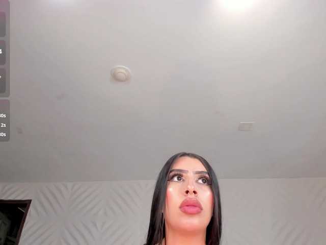 LeahLombardi's BongaCams show and profile