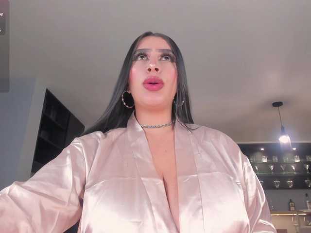 LeahLombardi's BongaCams show and profile