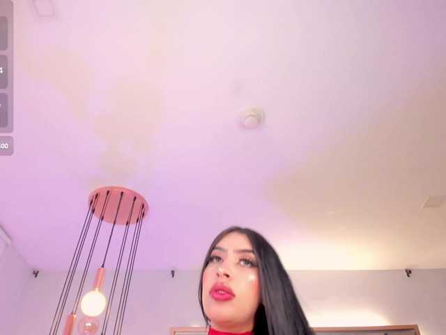 LeahLombardi's BongaCams show and profile