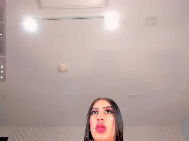 LeahLombardi's BongaCams show and profile