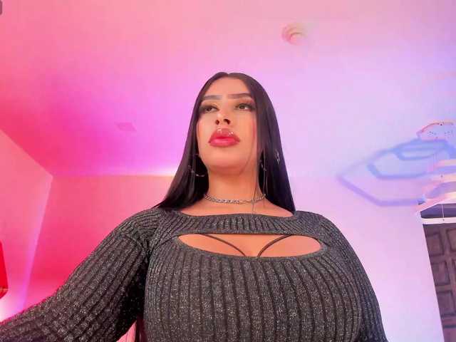 LeahLombardi's BongaCams show and profile