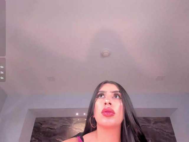 LeahLombardi's BongaCams show and profile