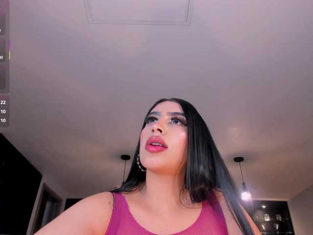 LeahLombardi Live Cam on BongaCams and RICams