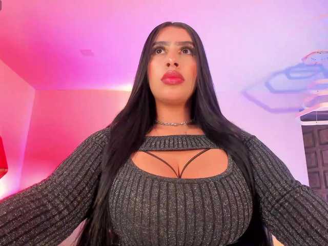 LeahLombardi's BongaCams show and profile