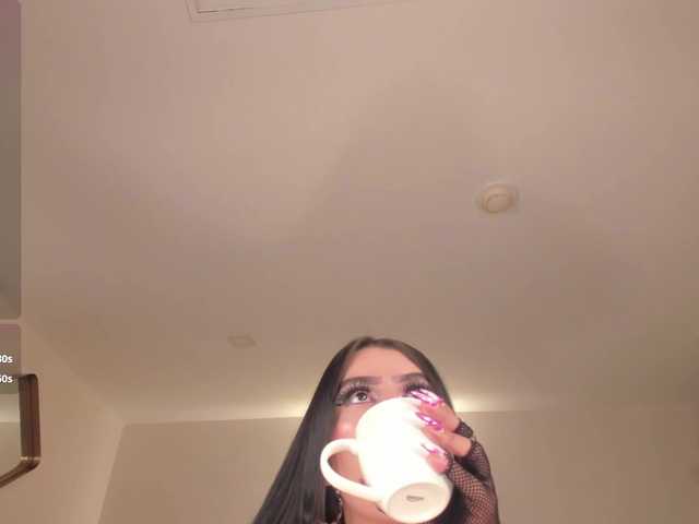 LeahLombardi's BongaCams show and profile