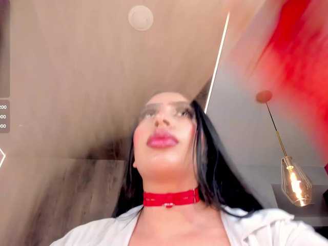 LeahLombardi's BongaCams show and profile