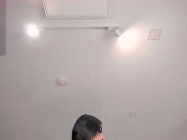 LeahLombardi's BongaCams show and profile