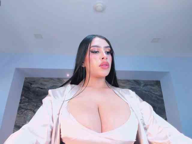 LeahLombardi LeahLombardi