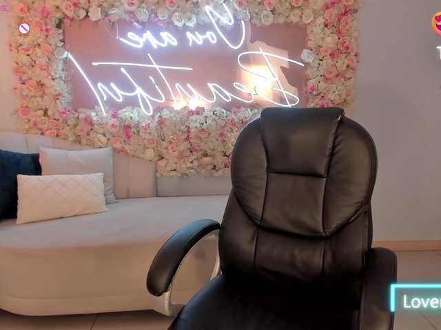 IbizaJacobs from BongaCams