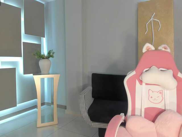 IbizaJacobs's BongaCams show and profile