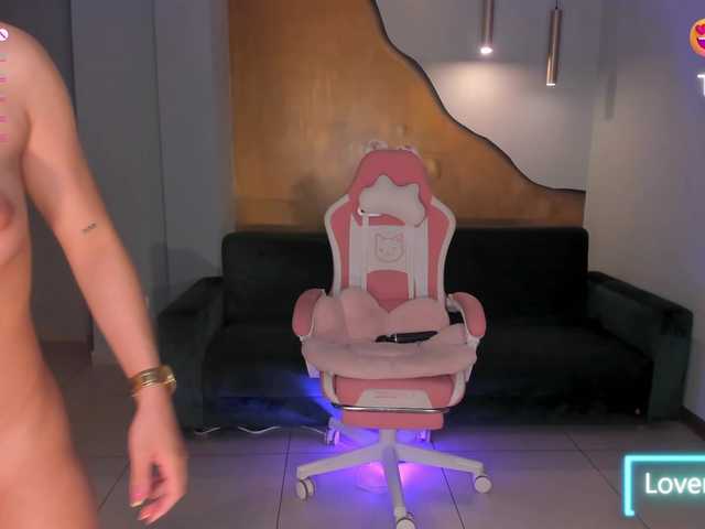 IbizaJacobs's BongaCams show and profile