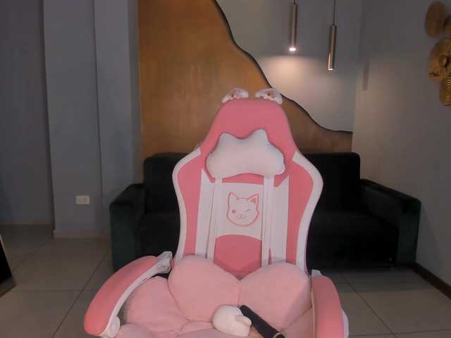 IbizaJacobs's BongaCams show and profile