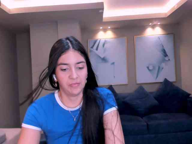 AliceCrawford webcam