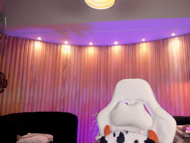 LiamCarter's BongaCams show and profile