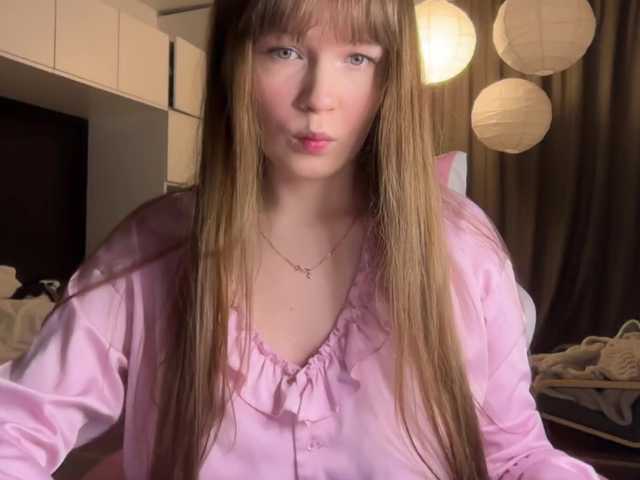 Aliceprobrawlstars's BongaCams show and profile