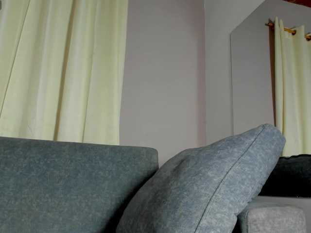  Abril-jones10 chat room