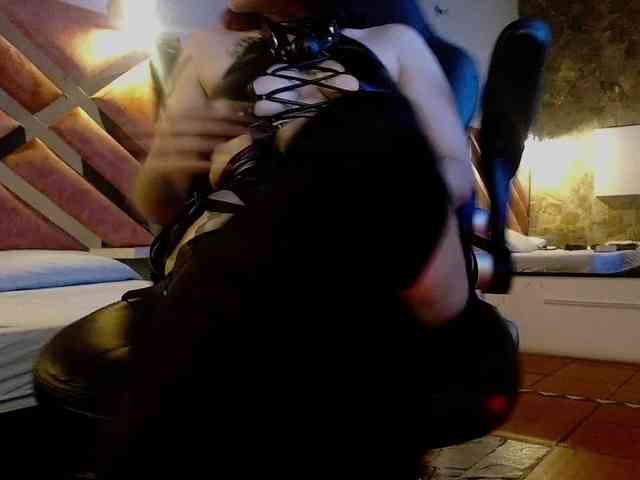 madame-ibby webcam