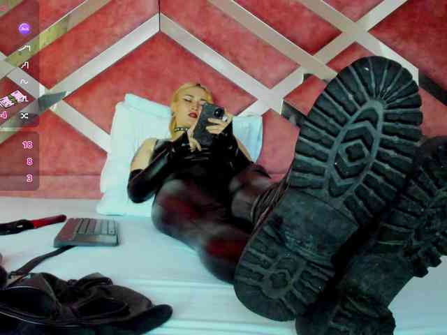 madame-ibby webcam