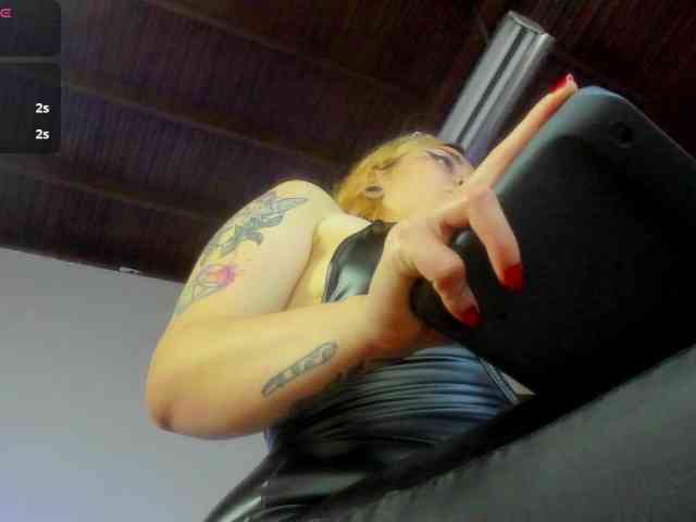 madame-ibby webcam