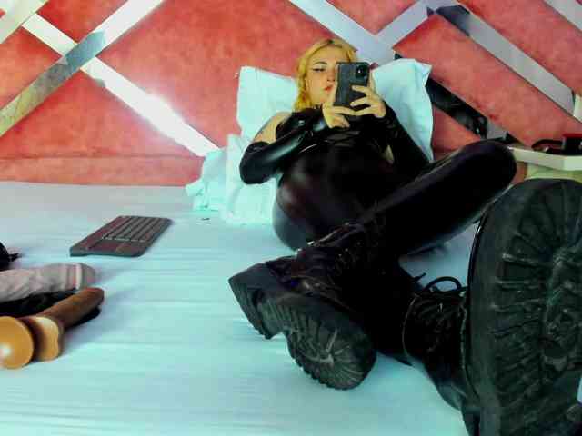 madame-ibby webcam