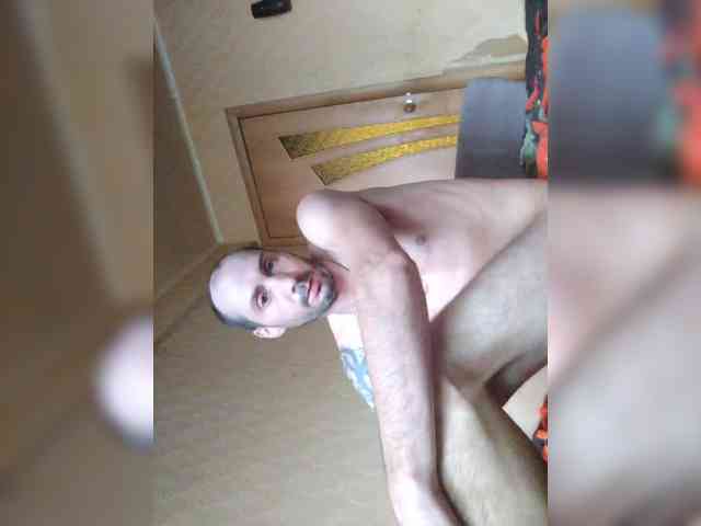 andrey36-09122 Live Webcam on BongaCams